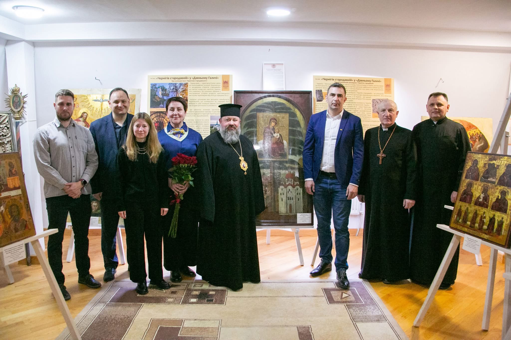 ЄПИСКОП АНТОНІЙ ВЗЯВ УЧАСТЬ У ВІДКРИТТІ ВИСТАВКИ ІКОН «ЧЕРНІГІВ СТАРОДАВНІЙ» У ГАЛИЧІ